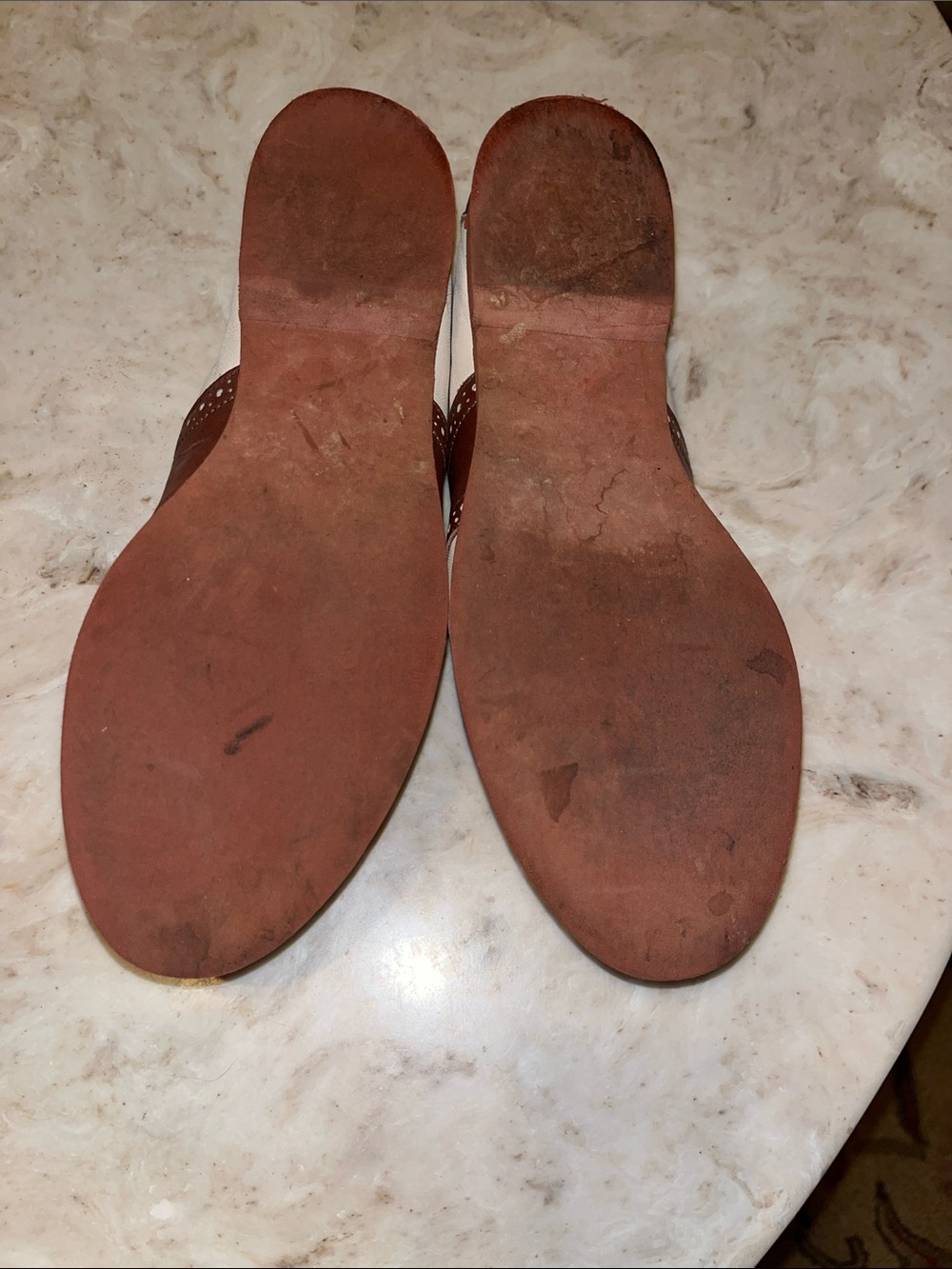 Vintage Dexter Cream and Brown Saddle Shoes - Picture 8 of 10